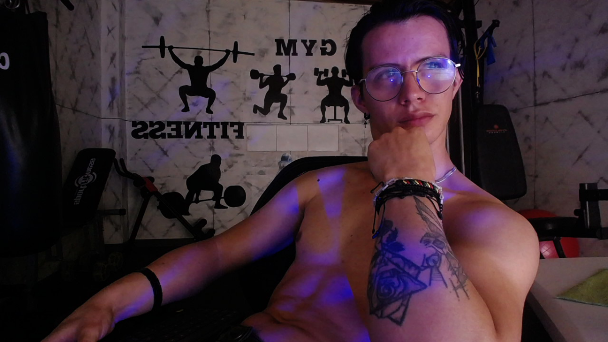 Brandon_starkk Poză populară 3521