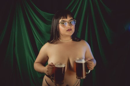 Sofi_Blake__ HAPPY ST. PATRICK'S DAY Pic 2