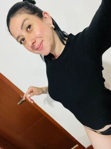 Valeriana00 🖤❤️💕 사진 4