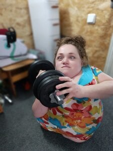 Small Girl, Big Dumbbell de MiniNatalie Foto