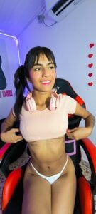 LauraBlush your girl 💦 Hình