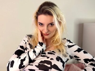 Public de AndiaHart  6 Imagens