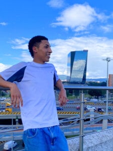 Domminick18 Blue Sky Pic 5