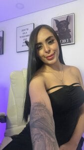 AlanaLexx_ Hellooo Pic 3