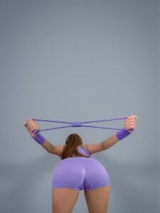 emma_alice_ kullanıcısının 💜PILATES SHOW🫶 albümü -  3 fotoğraf