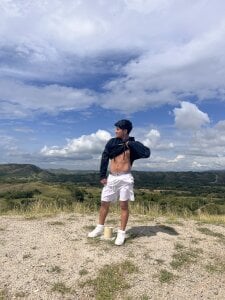 Public de EithanMontoya  3 Imagens