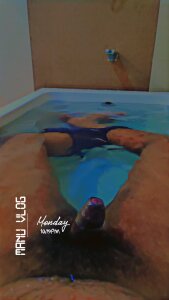 bangalorecock23 cock in pool Pic