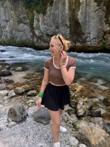 RachealFeigel Public Pic 4