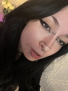 Juicy_VikkiBlack图片 4