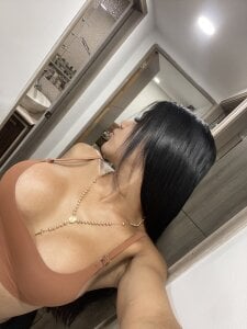 daniela_white001 I missed you all❤️ Hình