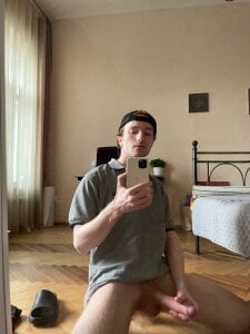 chavxen Public Photo 4