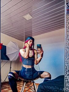 🖤💜 de vicky_fant4sy  5 Imagens