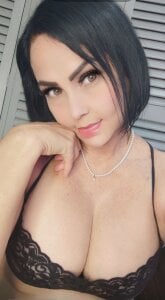 EmperatrizMilf Public Pic 8