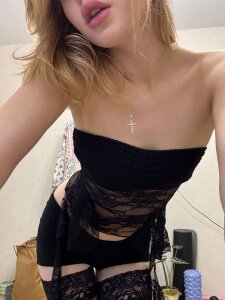 AureliaAngel 💖IM SHY💖 Pic 3