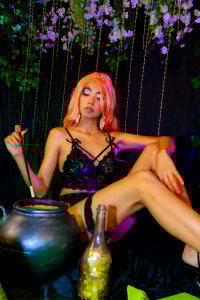 luna_roja25 Green Fantasy Babe 💚 Bilde 6