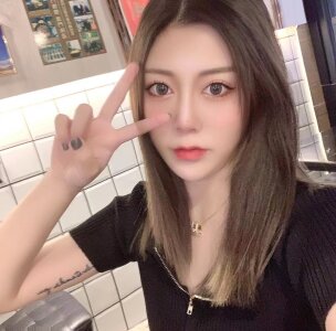 Amelia-Ada Public Pic 6