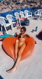 roxxxyrose Public Photo 6