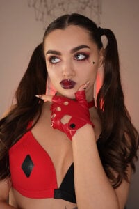 no_angelllHarley Quinn 🃏 Bild 6