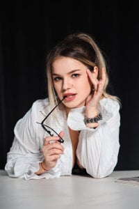 KellyHayden businesswoman ❤ Poză 2