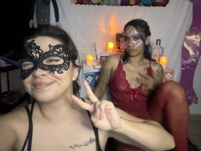 -DoubleFantasy- Public Pic 4