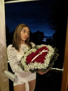 pretty_pettite Mis cumpleaños 🎈 Pic 2