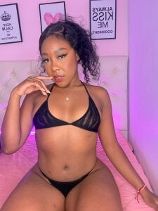 AbbySwan_ You miss me? Pic 2