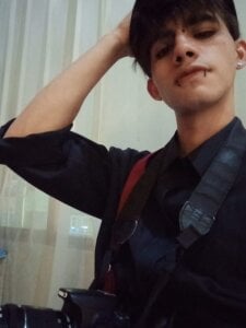 AaronBeer_ Public Bilde 3