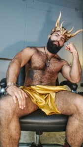 Golden GOD de BeardAndrew Fotos XXX