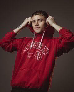 Silence, attitude and internal fire 🔥❤️ de Lil_James  4 Imagens