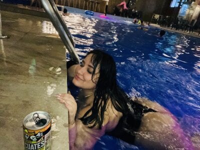 PaolaBoobs29 Un dia conmigo en la piscina🌊🌸💐😍😍 Pic 8