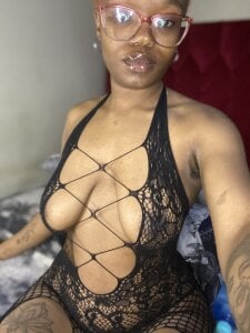 YummyMelanin117 Black Pic 5