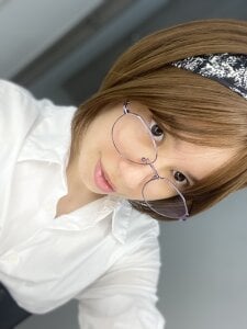 Anto_herrera White shirt and corset Pic