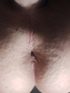 Paulbigboy83 First time anal Pic 3