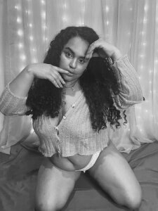 kellynda02Public图片