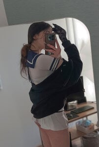 CaseySparkle I'm in japaneese sailor uniform slika 6