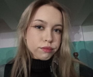 Public od KaneshaSambor  2 snímek