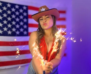 TaylorEvanss July 4 🗽⚾🔥 Foto  4