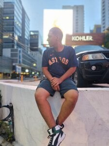 X_frank19 Public Pic 2