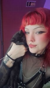 Smokey😻😻😻 de Sarah-Stoner  2 Imagens