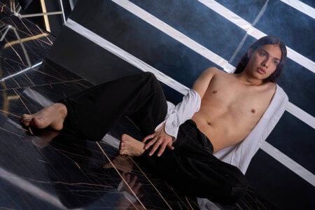 Almaazz 🖤🤍🖤 Pic 3