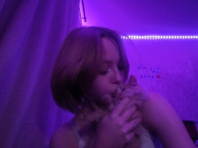 BarbaraViggiani Me and my kitten Pic