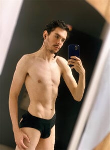 SluttyKarim97 SluttyKarim97 Pic 2