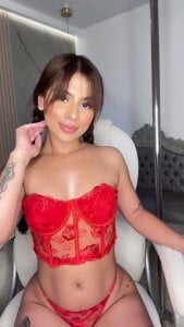 ariadna_oslen Be honest, do you like what you see, love?☺️ зображення 5