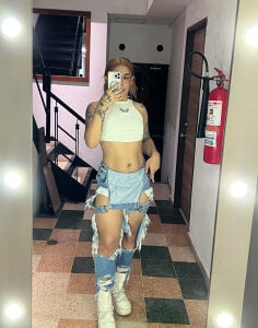 anali_myerss_ Jeans 🥵🥵 Immagine  4