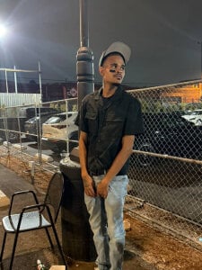 Mrmakeherwet_Tez Public Pic 3