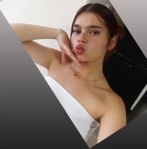 Zdjęcia Irina__Collins Public:  2