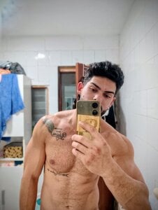 DuoLatinoxxxのPublicの 4枚の写真