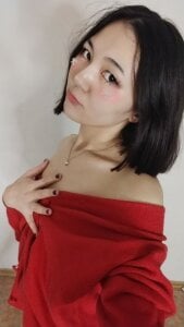 Lyndasilk Public Pic 5