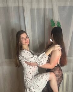 AzumiWenius hot girls зображення 3