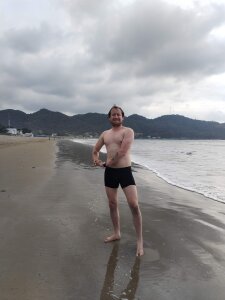 Public de Ecuhot8976  5 Imagens